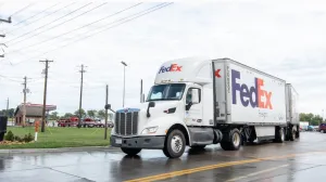 FedEx Freight sees volumes stabilize, eyes Q4 margin improvement