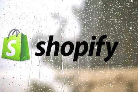 Shopify： AI代理购物将成今年假日季主流趋势